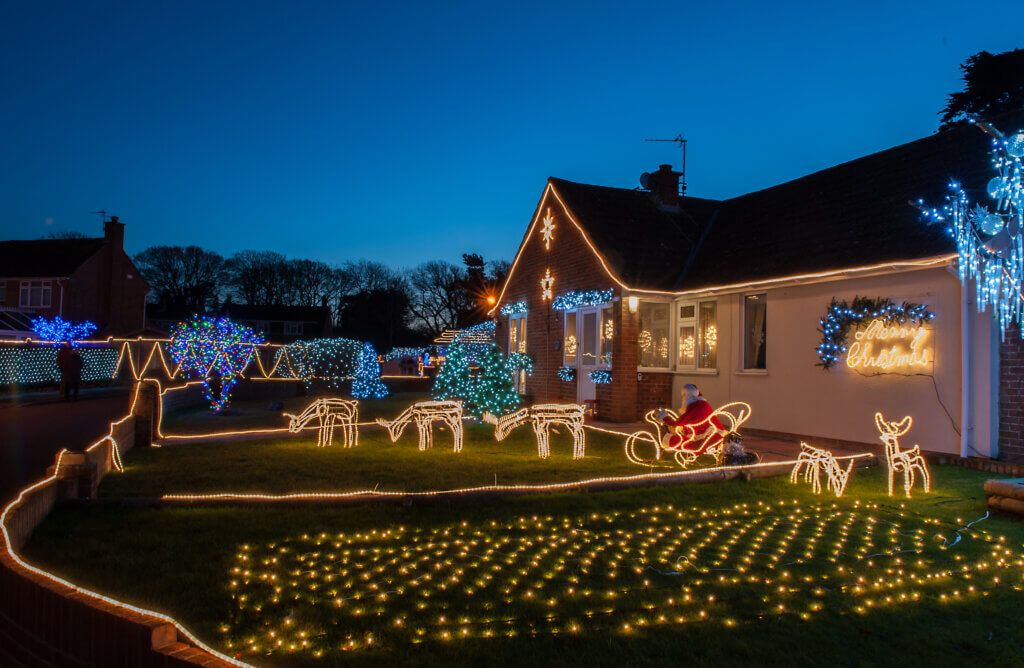 Holiday Lights Installation Service - serving Cedar Valley, Mason City, & many more! Give us a call today for a free quote.